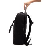 Una Mochila Matera Black laptop pockets